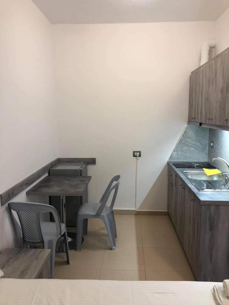 Emas Apartments Sarande Private Beach Εξωτερικό φωτογραφία