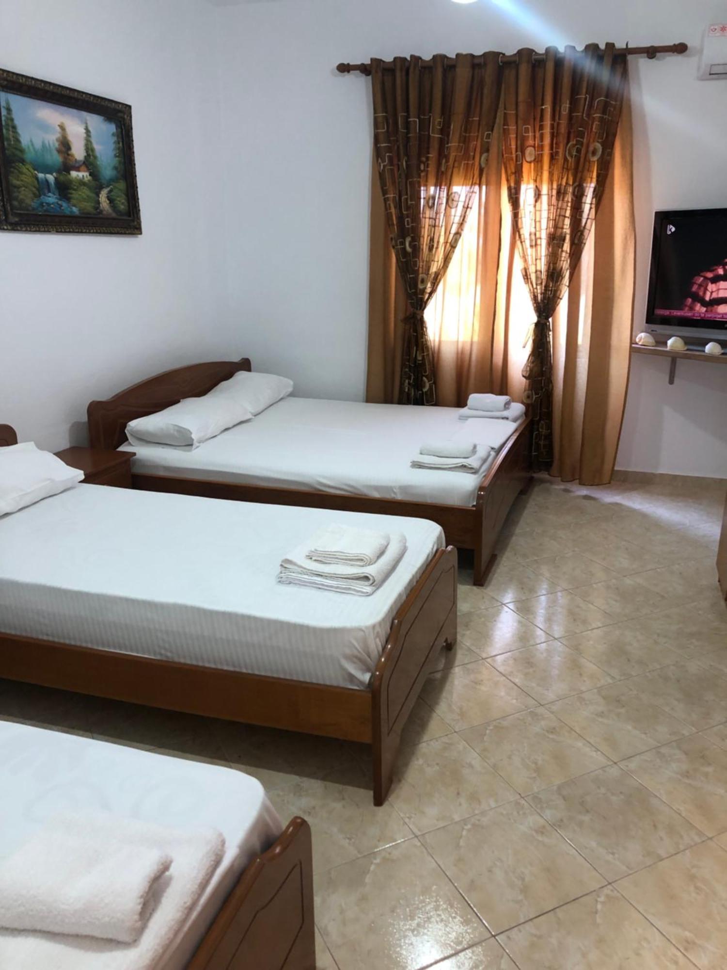 Emas Apartments Sarande Private Beach Εξωτερικό φωτογραφία