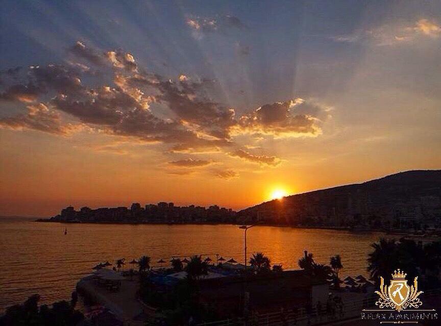 Emas Apartments Sarande Private Beach Εξωτερικό φωτογραφία